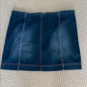 Jean Skirt (NEVER WORN)